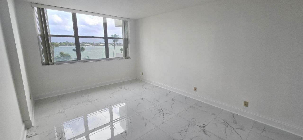 2600 N Flagler Drive, Unit 403, West Palm Beach, FL 33407 Photo