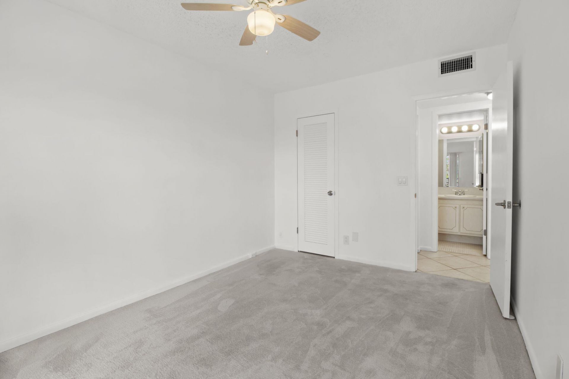 124 Preston C, Boca Raton, FL 33434 Photo