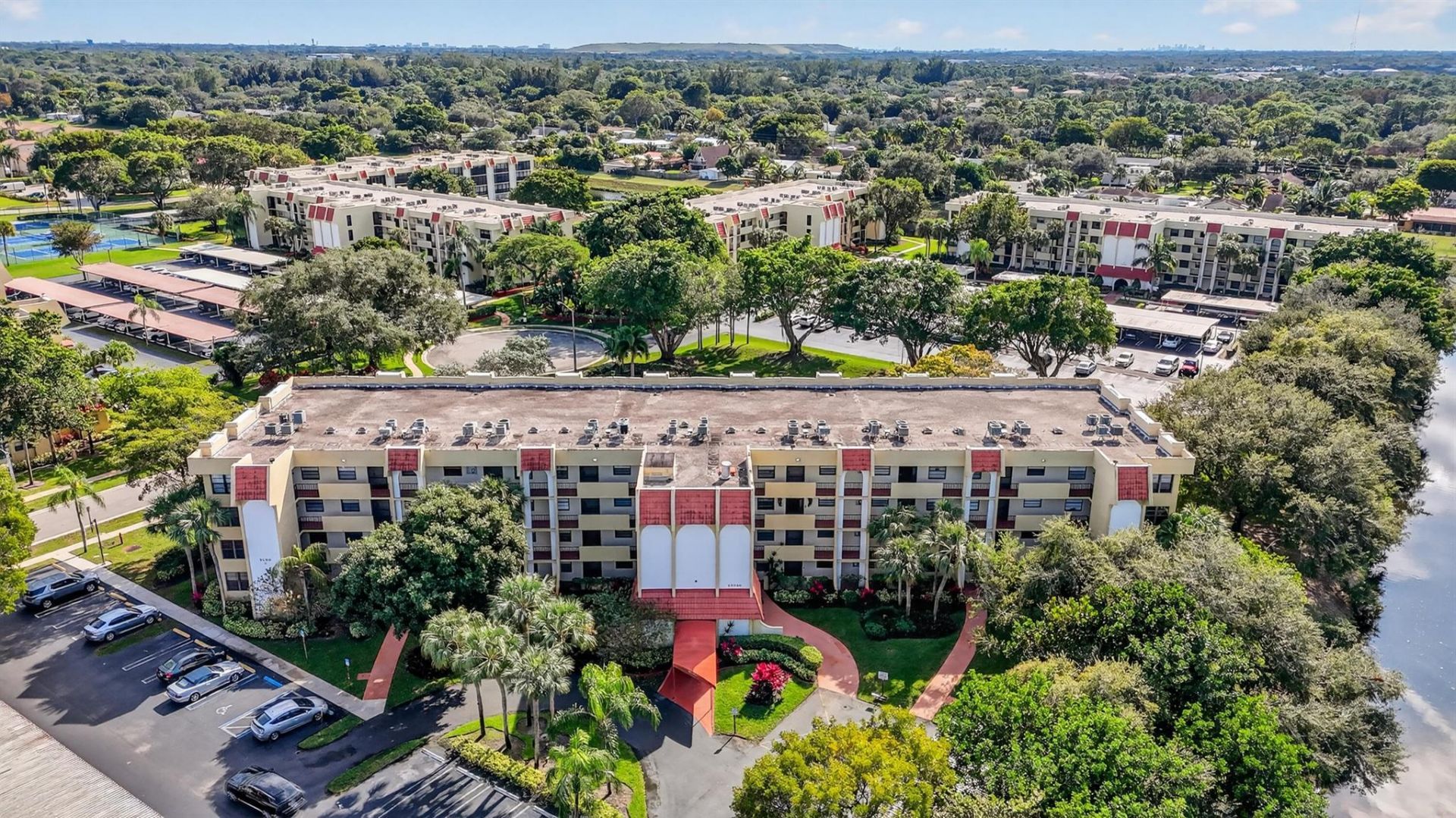 23345 Carolwood Lane, Unit 205, Boca Raton, FL 33428 Photo