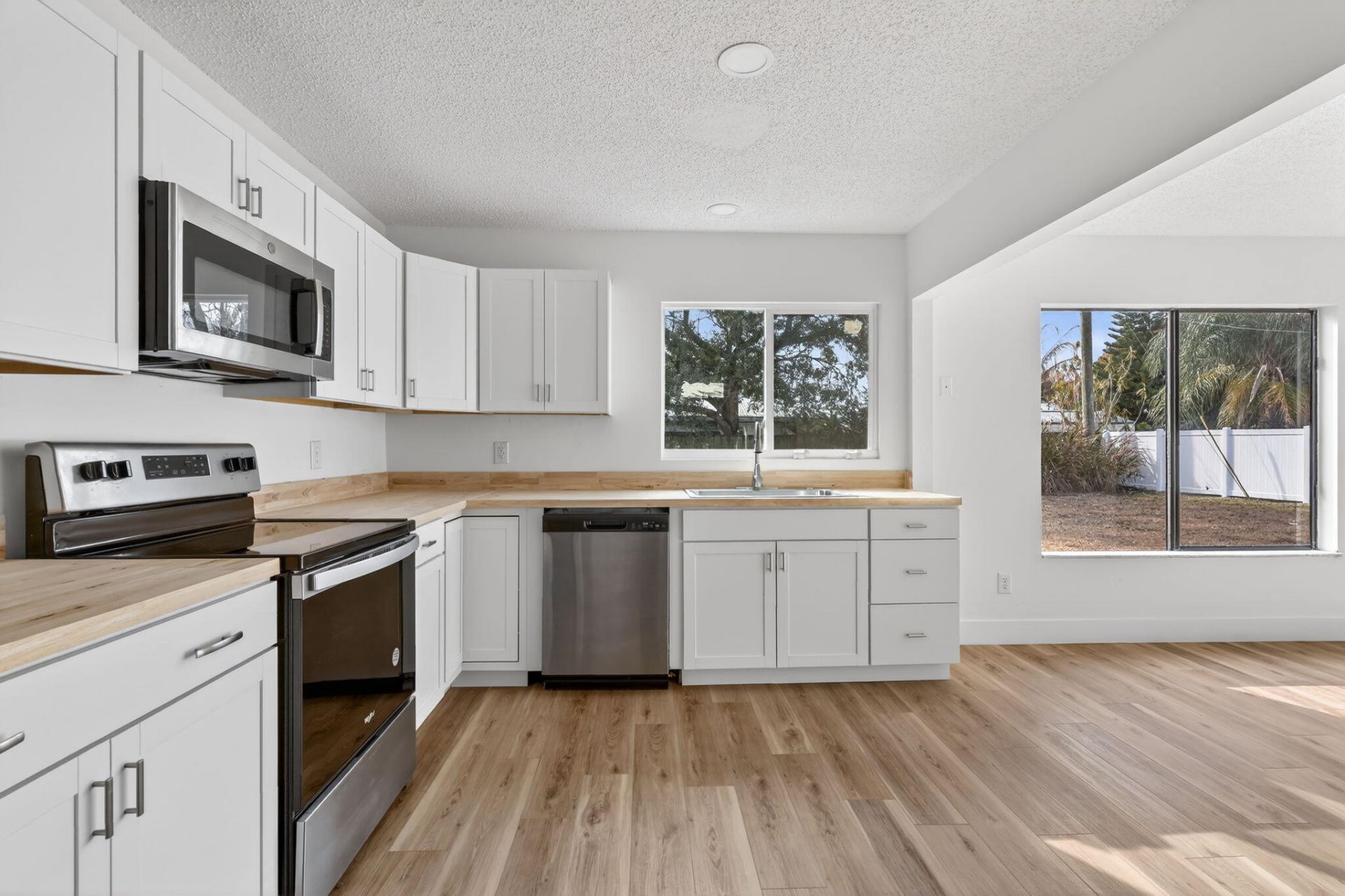 2101 SE Holland Street, Port Saint Lucie, FL 34952 Photo