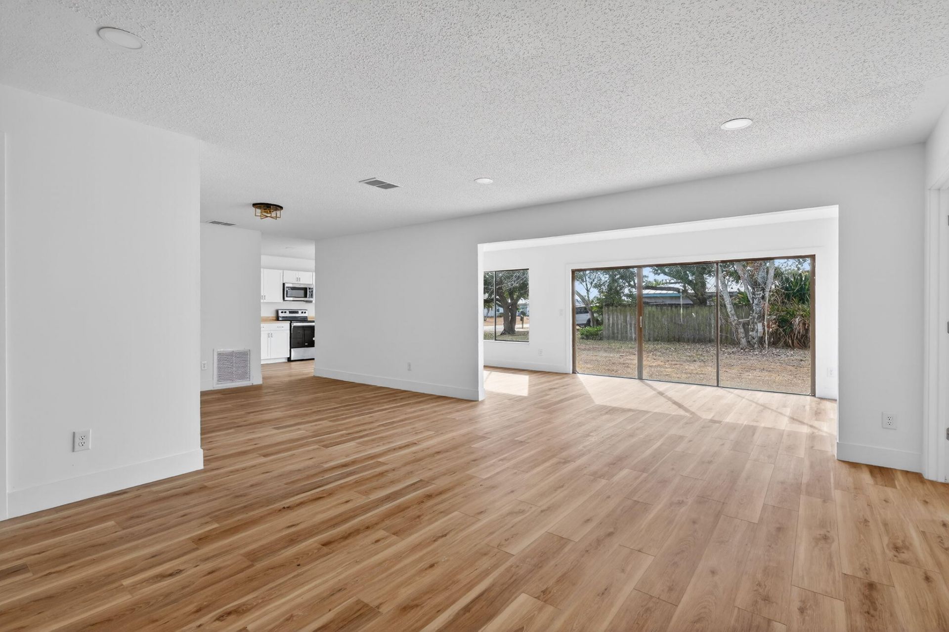 2101 SE Holland Street, Port Saint Lucie, FL 34952 Photo