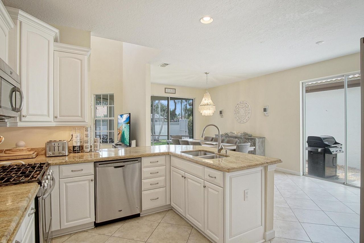 8176 Quail Meadow Way, West Palm Beach, FL 33412 Photo