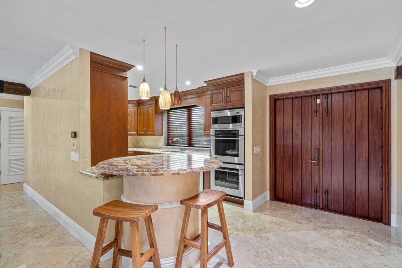 870 NW 7th Street, Boca Raton, FL 33486 Photo