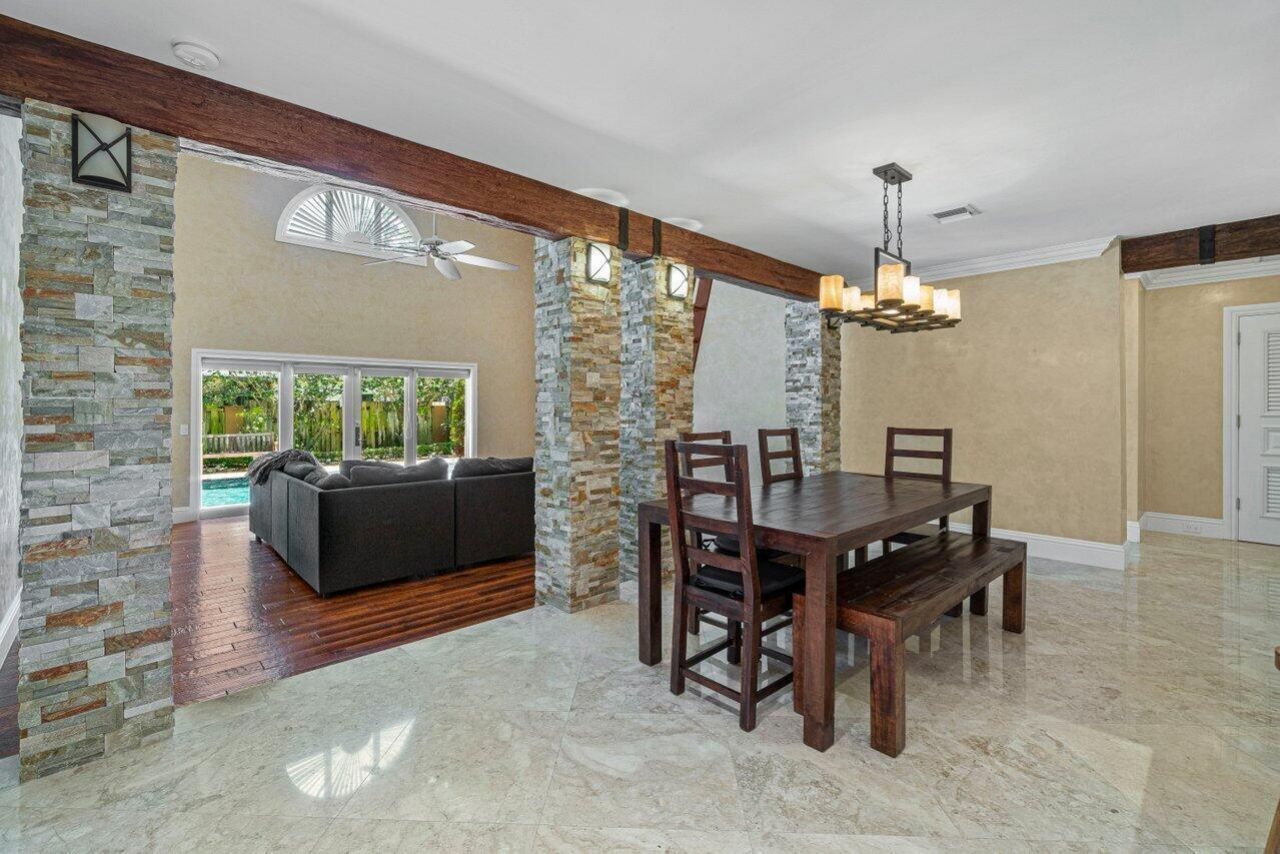 870 NW 7th Street, Boca Raton, FL 33486 Photo