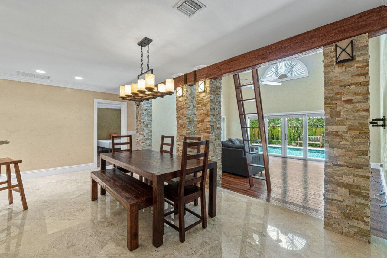 870 NW 7th Street, Boca Raton, FL 33486 Photo