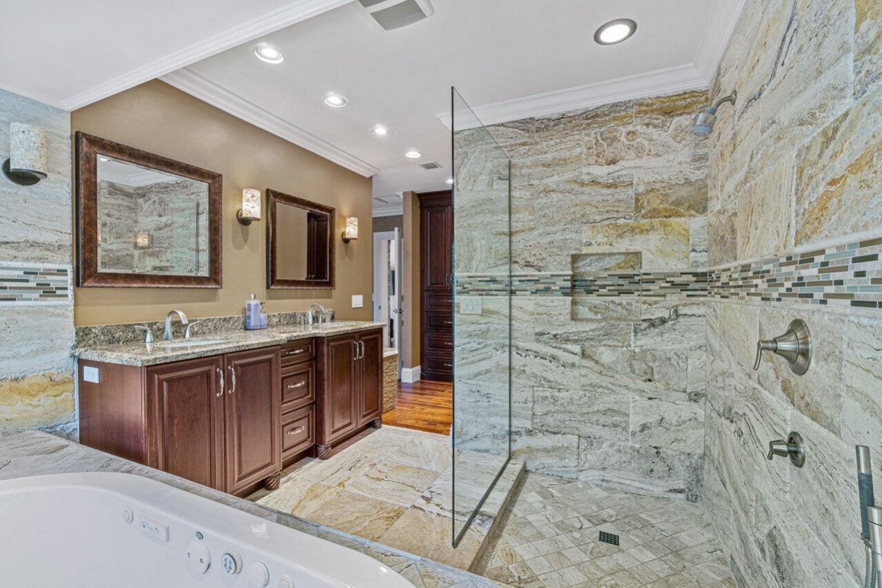 870 NW 7th Street, Boca Raton, FL 33486 Photo