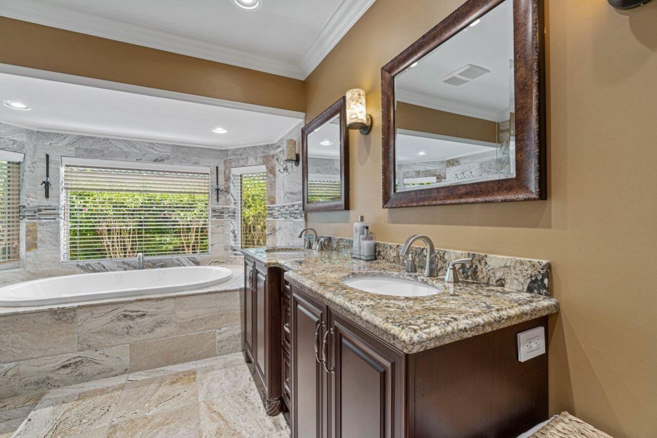 870 NW 7th Street, Boca Raton, FL 33486 Photo