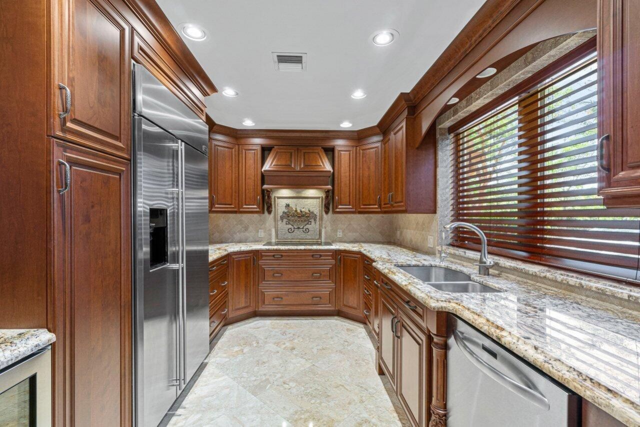 870 NW 7th Street, Boca Raton, FL 33486 Photo