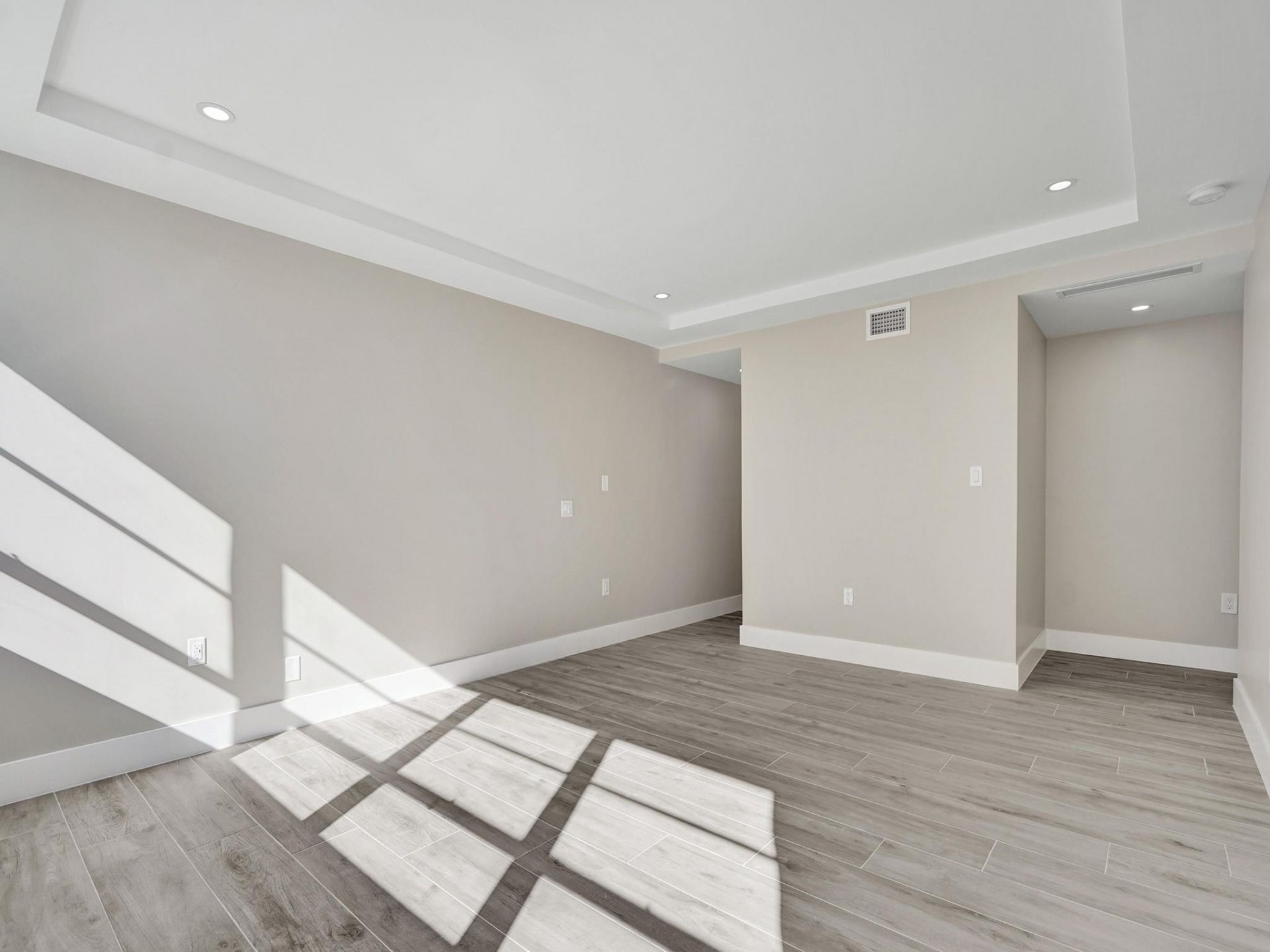 3430 Galt Ocean Drive, Unit 1409, Fort Lauderdale, FL 33308 Photo