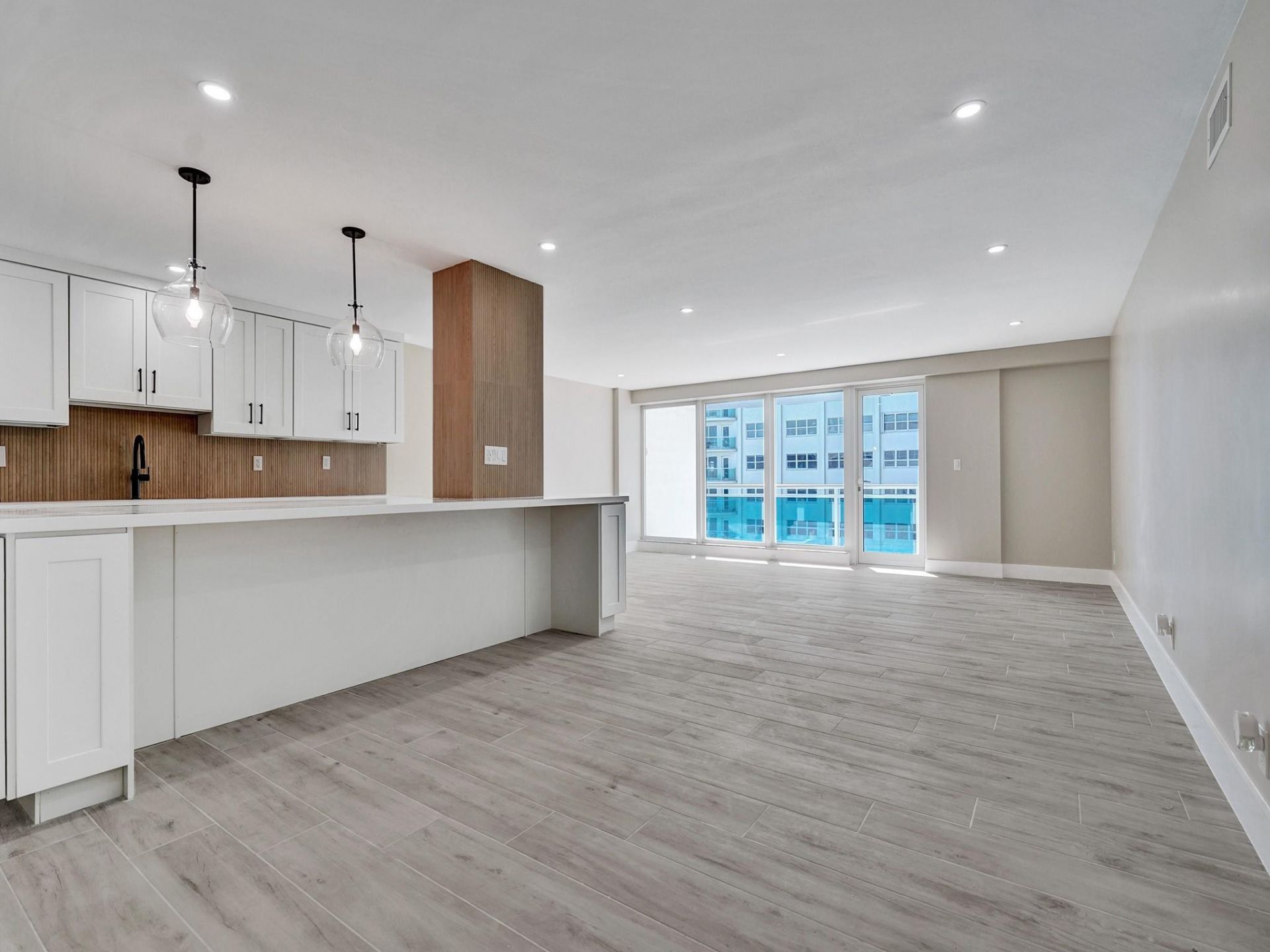 3430 Galt Ocean Drive, Unit 1409, Fort Lauderdale, FL 33308 Photo