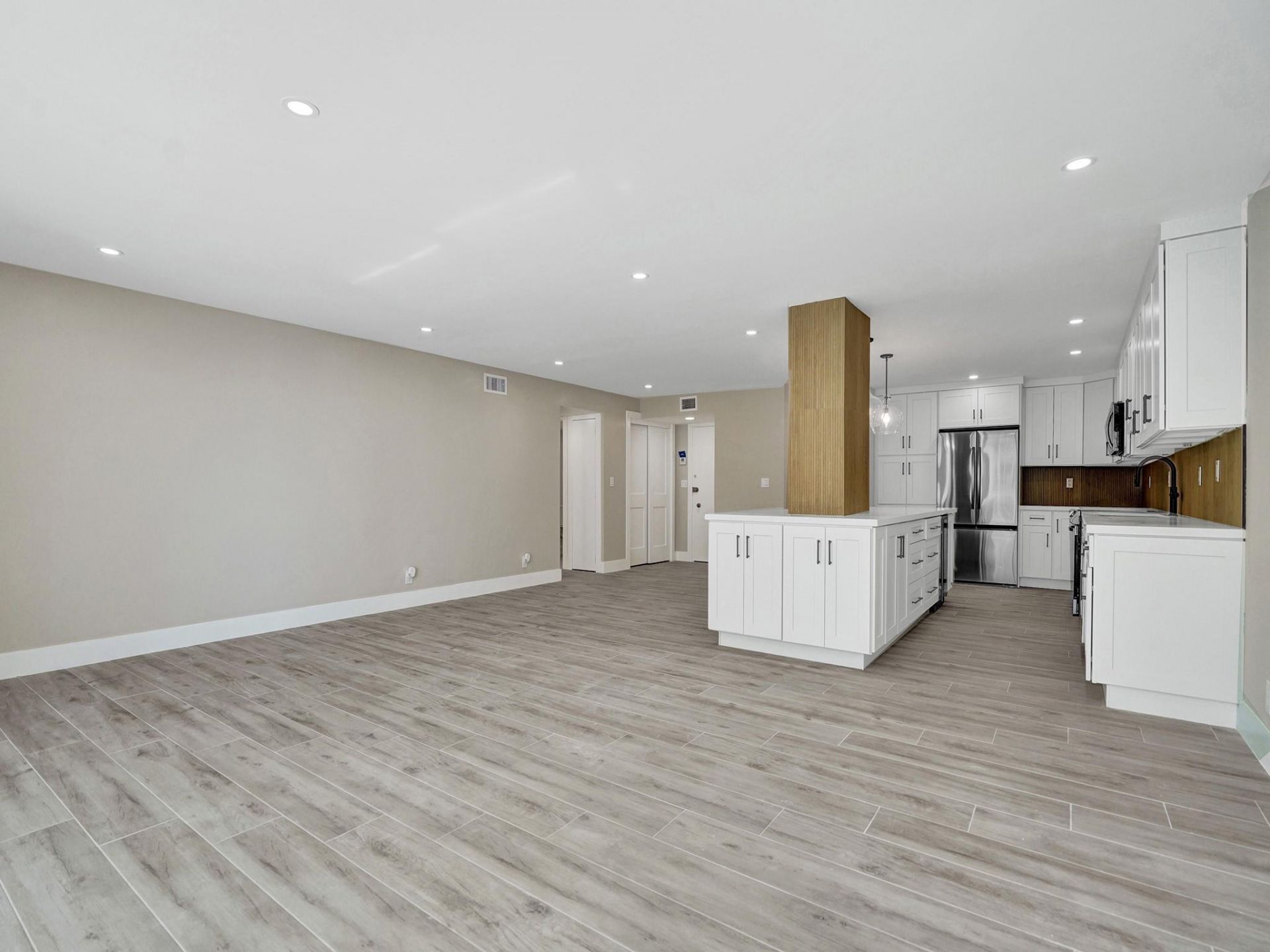 3430 Galt Ocean Drive, Unit 1409, Fort Lauderdale, FL 33308 Photo