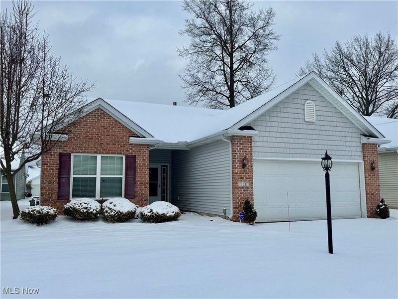 128 Richmond Court, Elyria, OH 44035 Photo 1