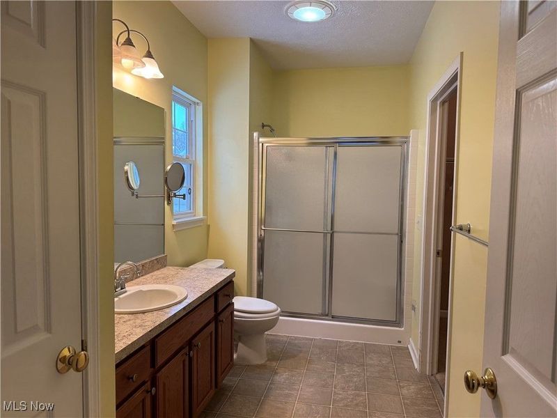 128 Richmond Court, Elyria, OH 44035 Photo 17