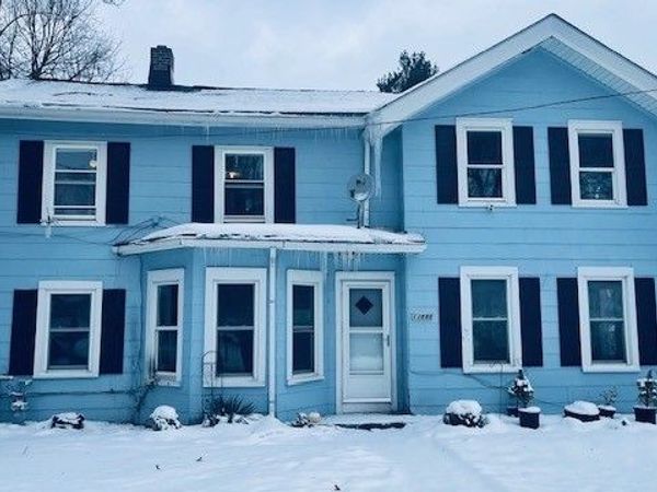 13888/13890 Goodwin Street, Burton, OH 44021