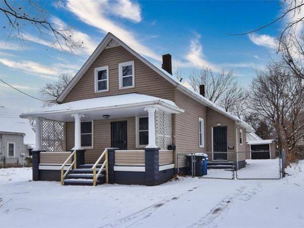 6015 Hosmer Avenue, Cleveland, OH 44105