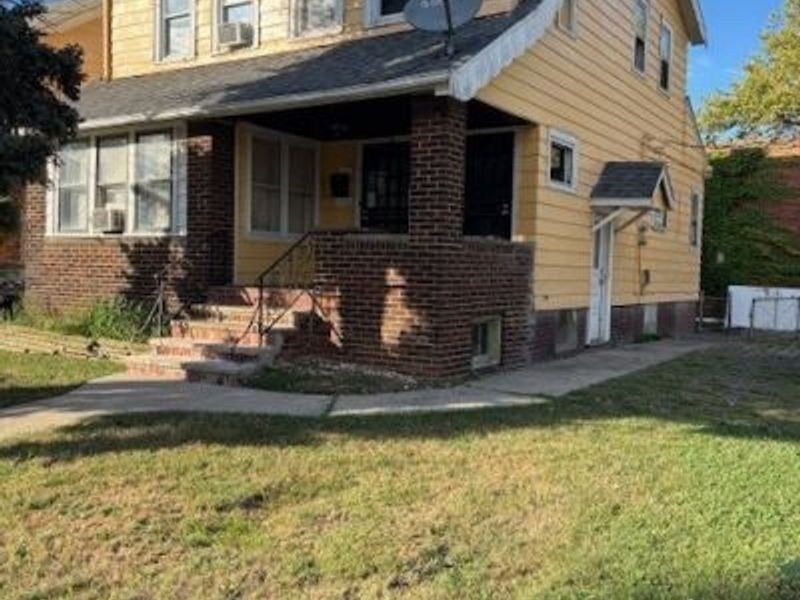 919/15906 Rondel/Kipling Road, Cleveland, OH 44110 Photo 2