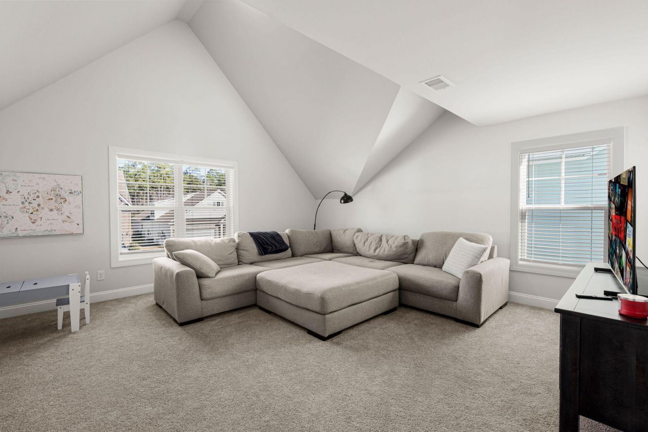 109 Granton Edge Lane Photo 31