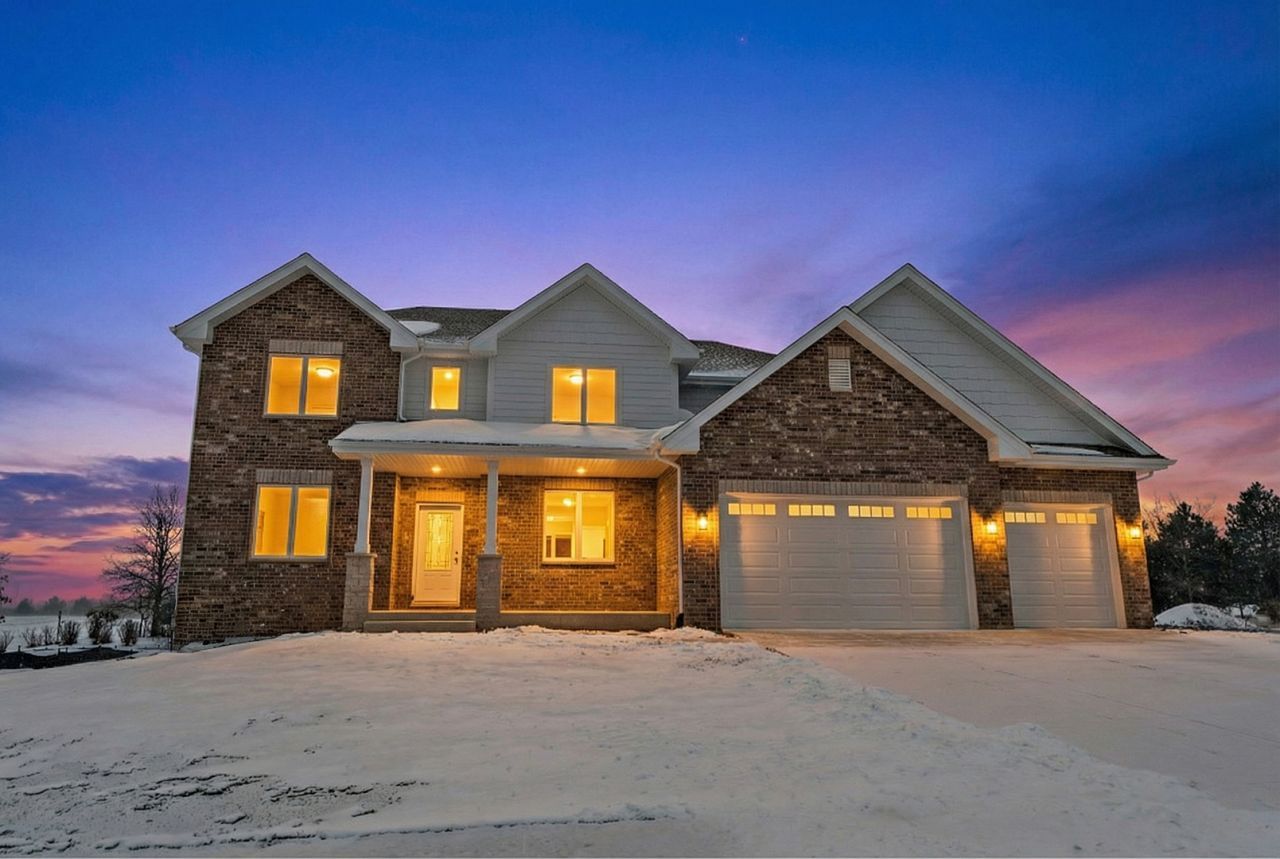 8017 Stanley Trail, Frankfort, IL 60423 Main Photo