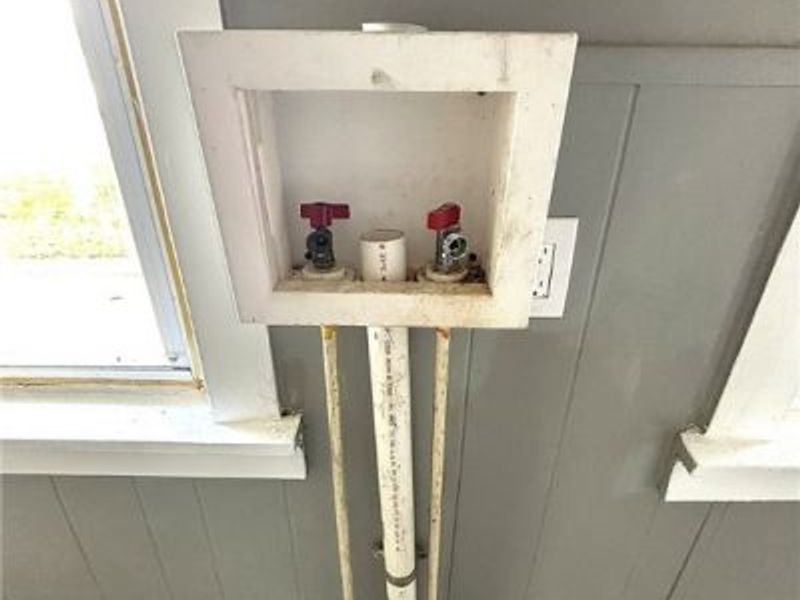 4501 Hyde Avenue, Cleveland, OH 44109 Photo 13