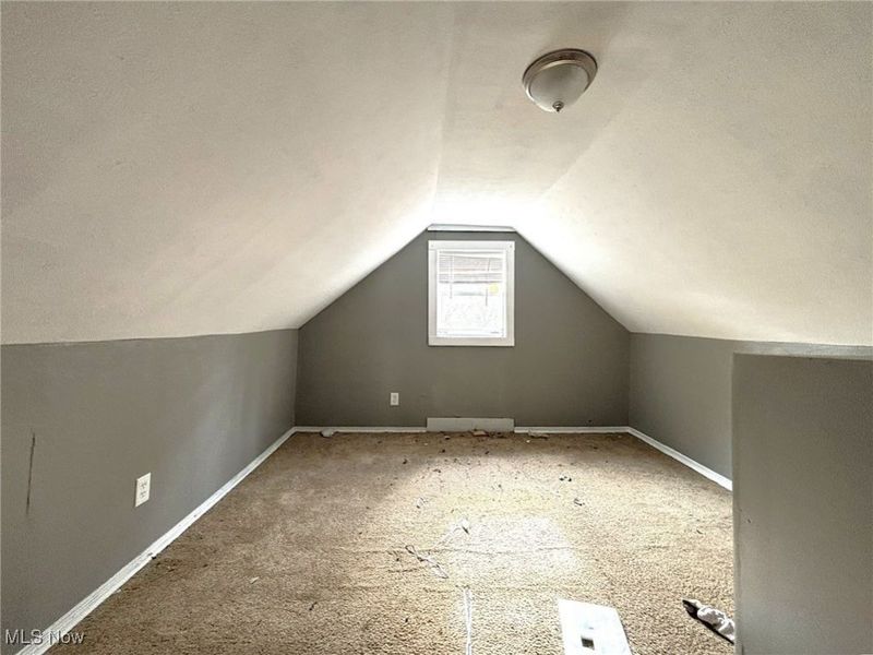 4501 Hyde Avenue, Cleveland, OH 44109 Photo 19