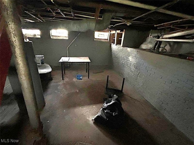 4501 Hyde Avenue, Cleveland, OH 44109 Photo 23