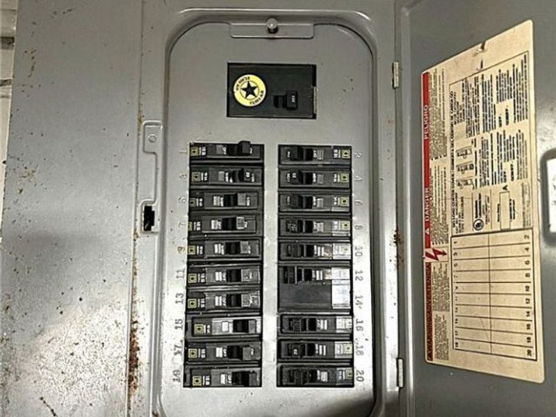 4501 Hyde Avenue, Cleveland, OH 44109 Photo 27