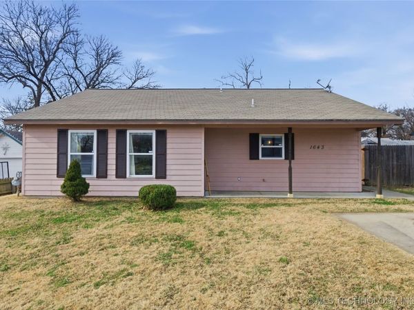 1643 S Oak Avenue, Bartlesville, OK 74003