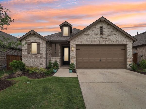 4718 Firewheel Court, Aubrey, TX 76227