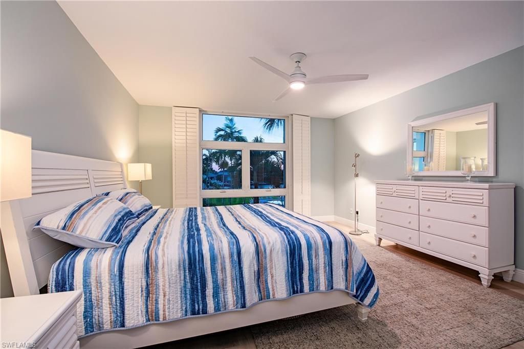 400 Park Shore Dr, Unit 303, Naples, FL 34103 Photo