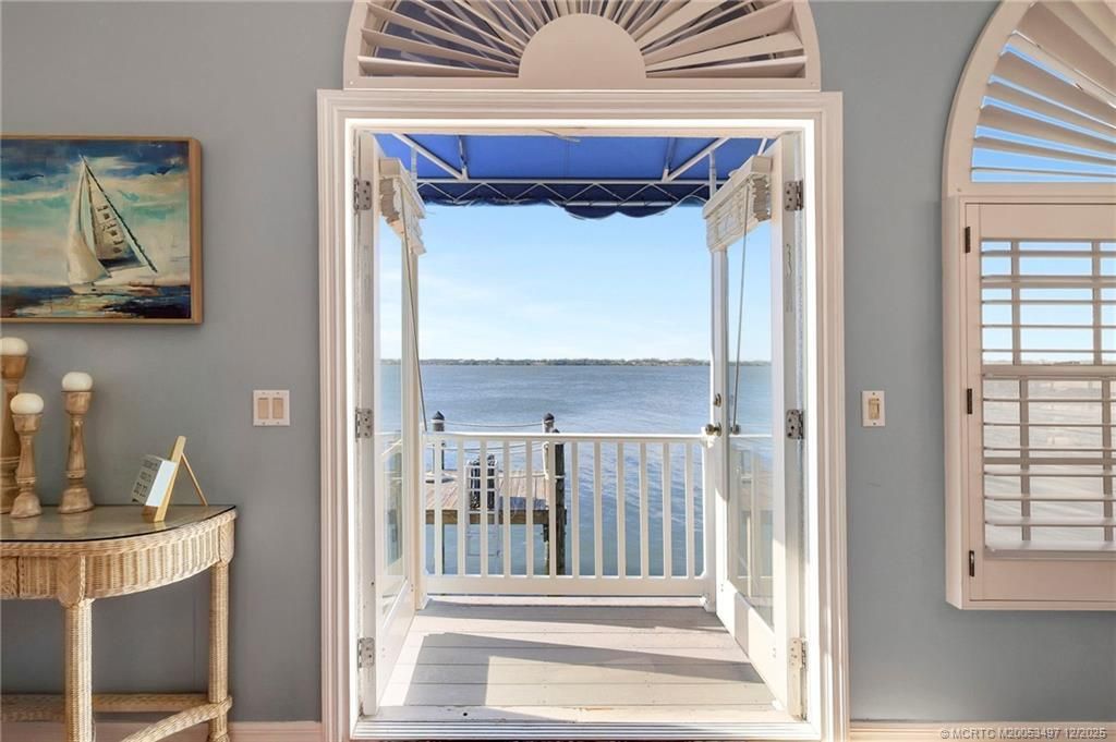 1116 Nettles Boulevard, Jensen Beach, FL 34957 Photo