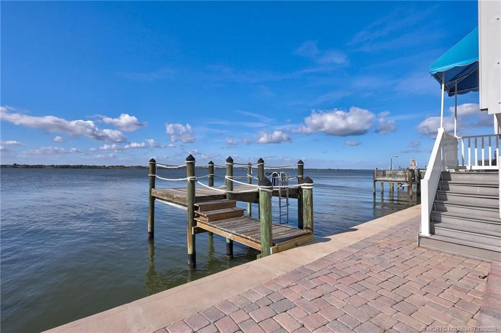 1116 Nettles Boulevard, Jensen Beach, FL 34957 Photo