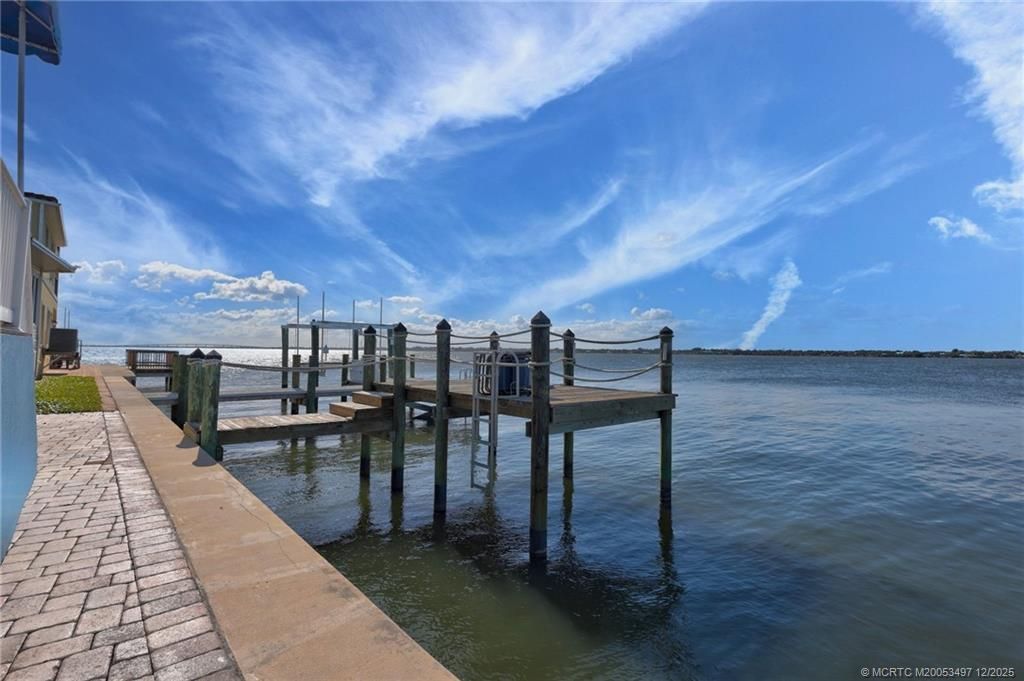 1116 Nettles Boulevard, Jensen Beach, FL 34957 Photo