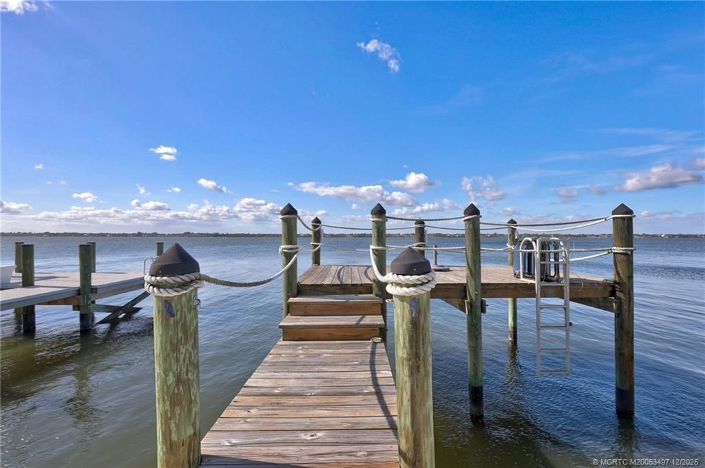 1116 Nettles Boulevard, Jensen Beach, FL 34957 Photo