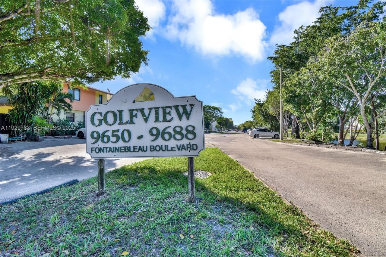 9682 Fontainebleau Blvd , Unit 306, Miami, FL 33172 Photo