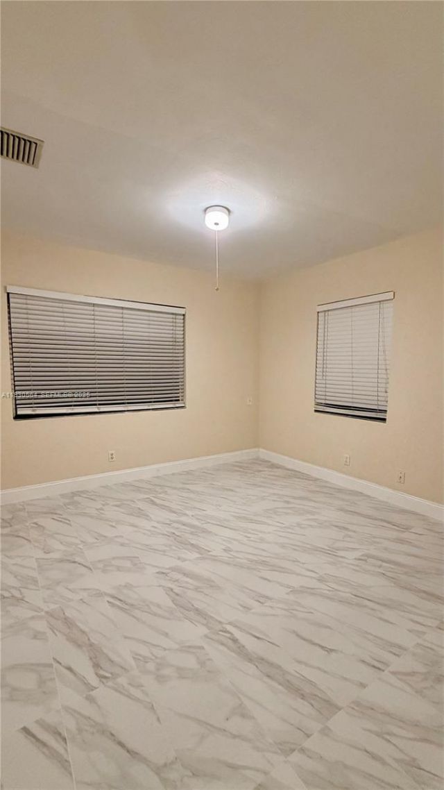 1104 NE 17th Ter, Unit 1-2, Fort Lauderdale, FL 33304 Photo