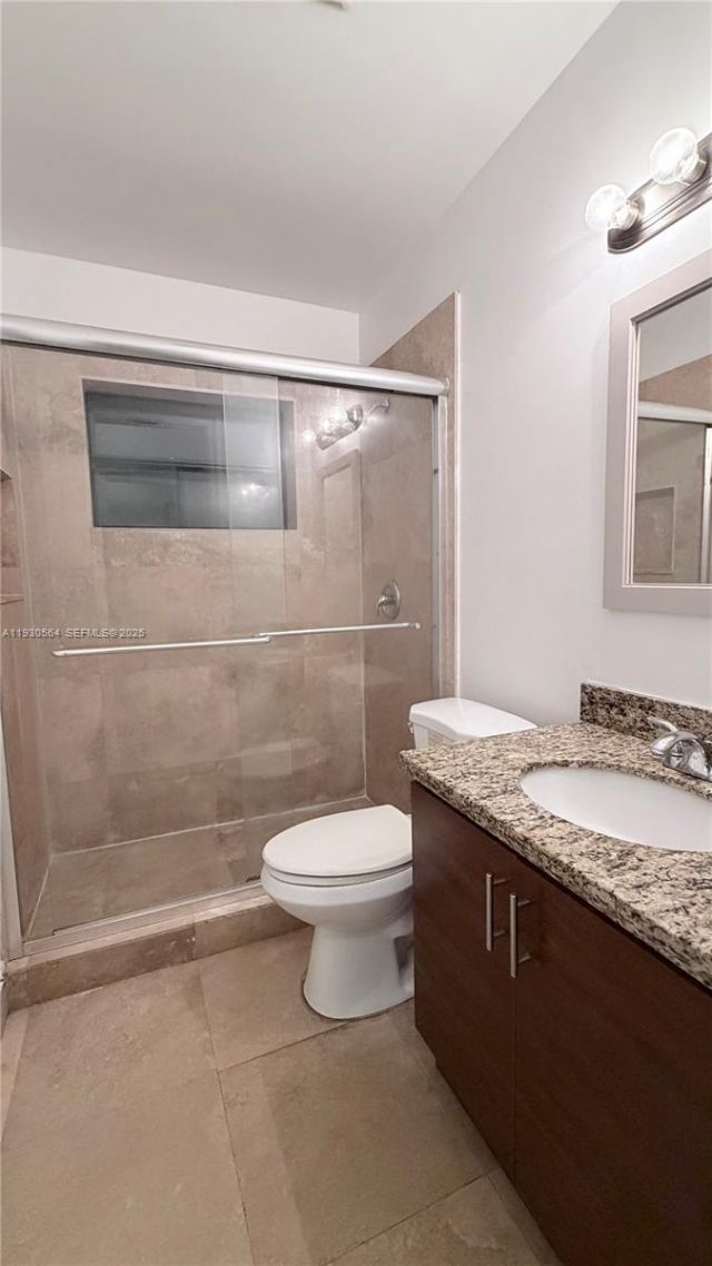 1104 NE 17th Ter, Unit 1-2, Fort Lauderdale, FL 33304 Photo