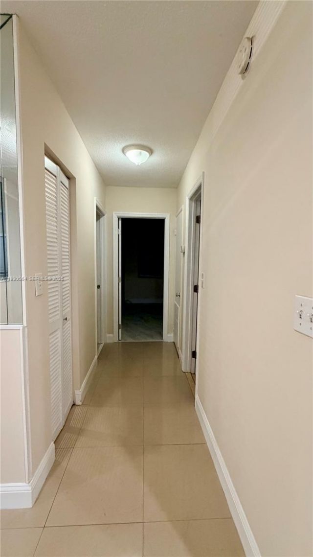 1104 NE 17th Ter, Unit 1-2, Fort Lauderdale, FL 33304 Photo