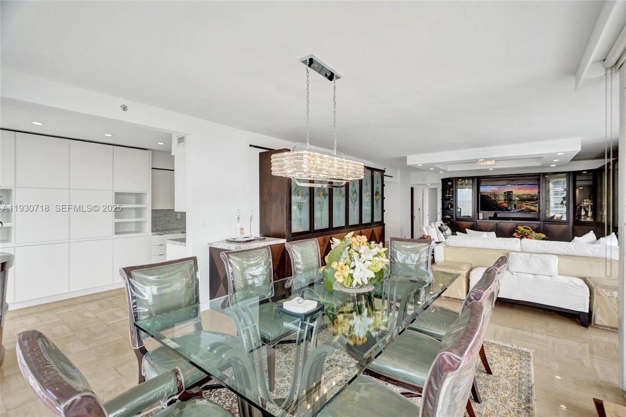 19355 Turnberry Way, Unit 26E, Aventura, FL 33180 Photo