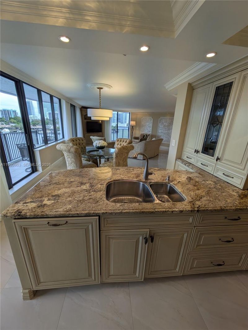 300 Three Islands Blvd, Unit 204, Hallandale Beach, FL 33009 Photo