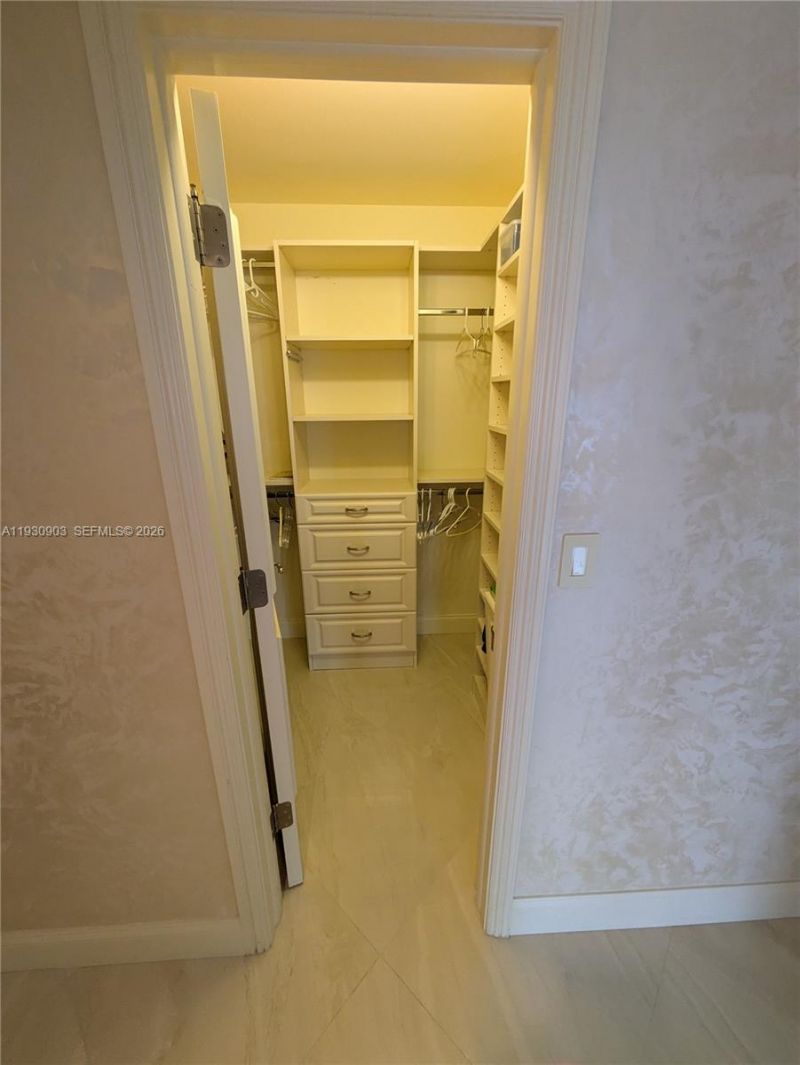 300 Three Islands Blvd, Unit 204, Hallandale Beach, FL 33009 Photo