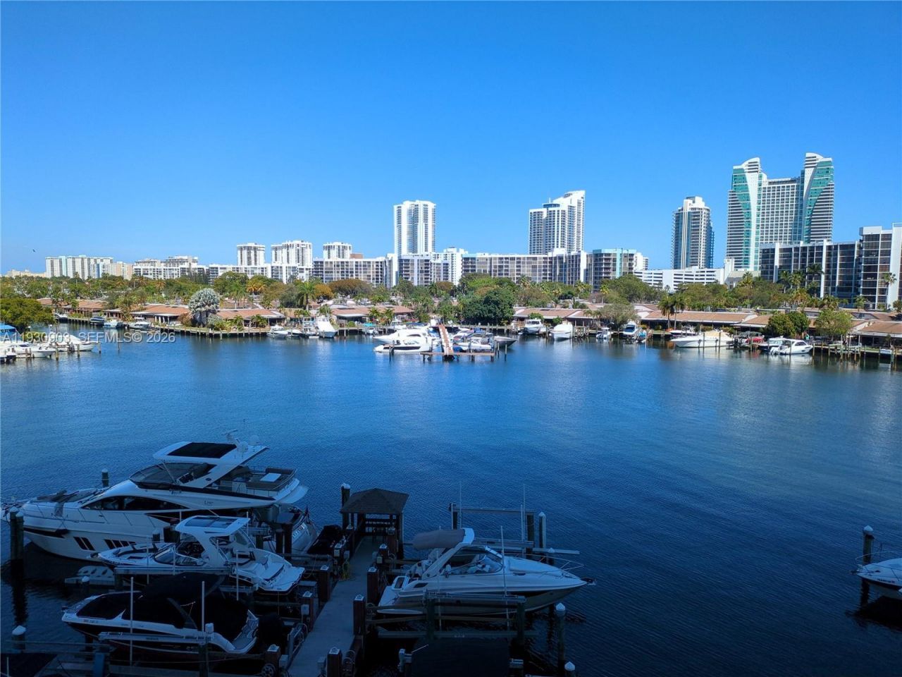 300 Three Islands Blvd, Unit 204, Hallandale Beach, FL 33009 Photo