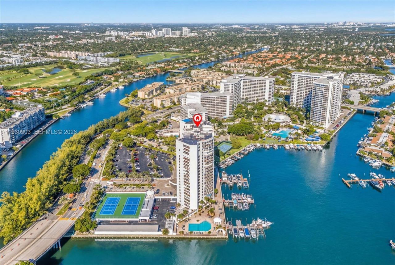 300 Three Islands Blvd, Unit 204, Hallandale Beach, FL 33009 Photo