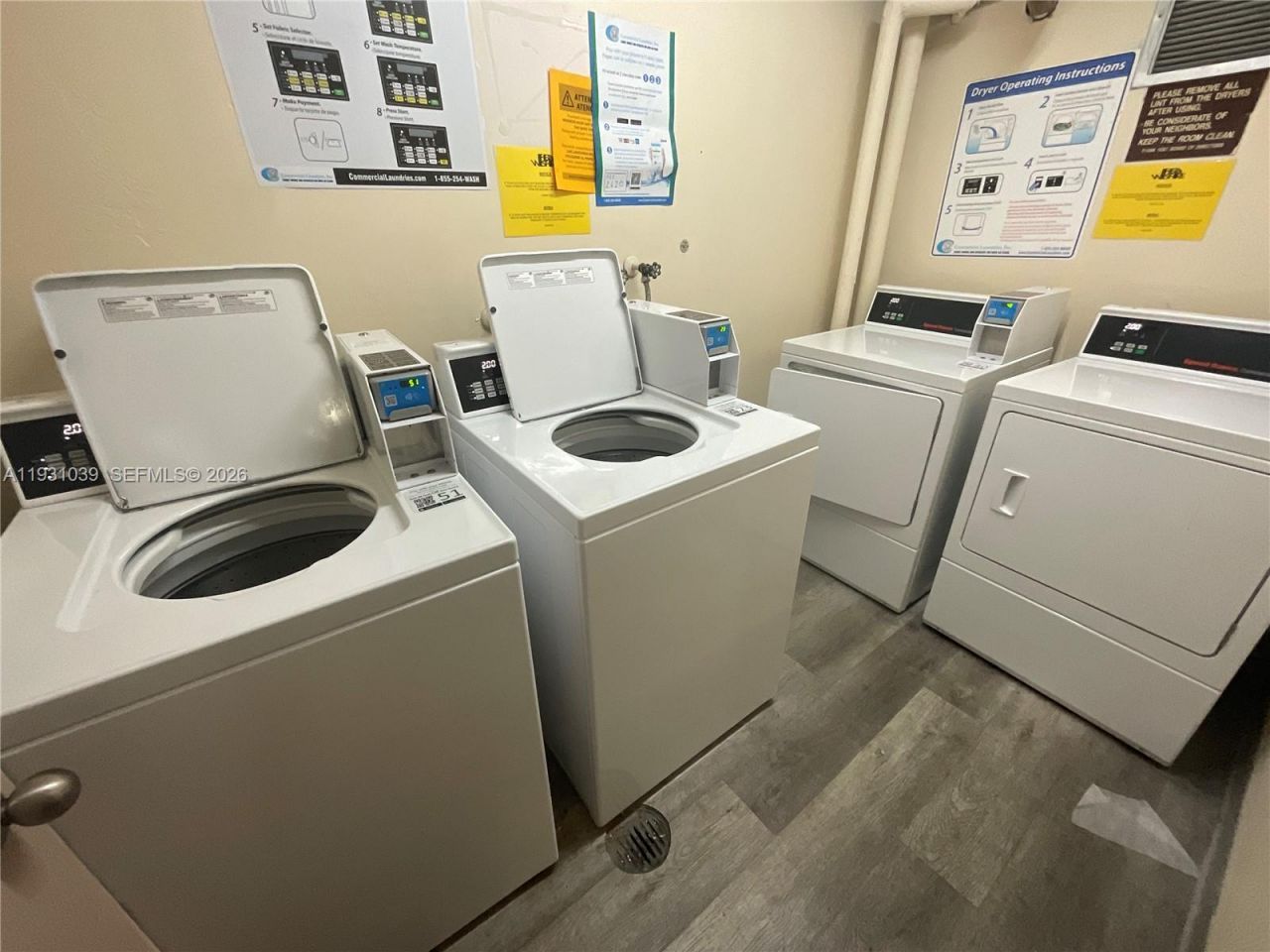 1200 NE Miami Gardens Dr, Unit 1011W, Miami, FL 33179 Photo