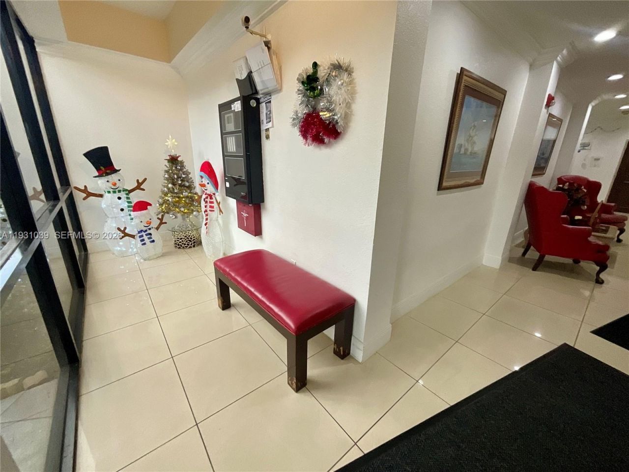 1200 NE Miami Gardens Dr, Unit 1011W, Miami, FL 33179 Photo