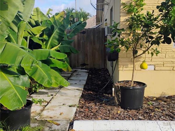 0 Thomas St, Unit 1, Hollywood, FL 33021