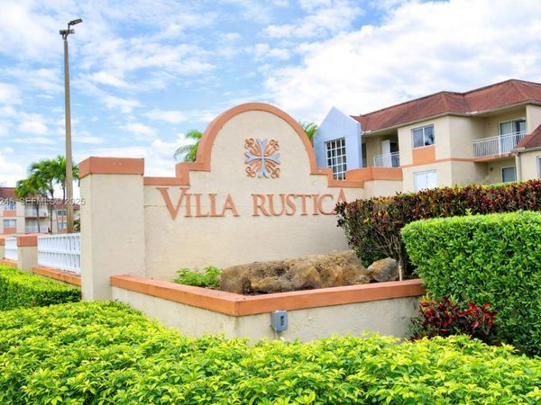 18810 NW 57th Ave, Unit 102, Hialeah, FL 33015