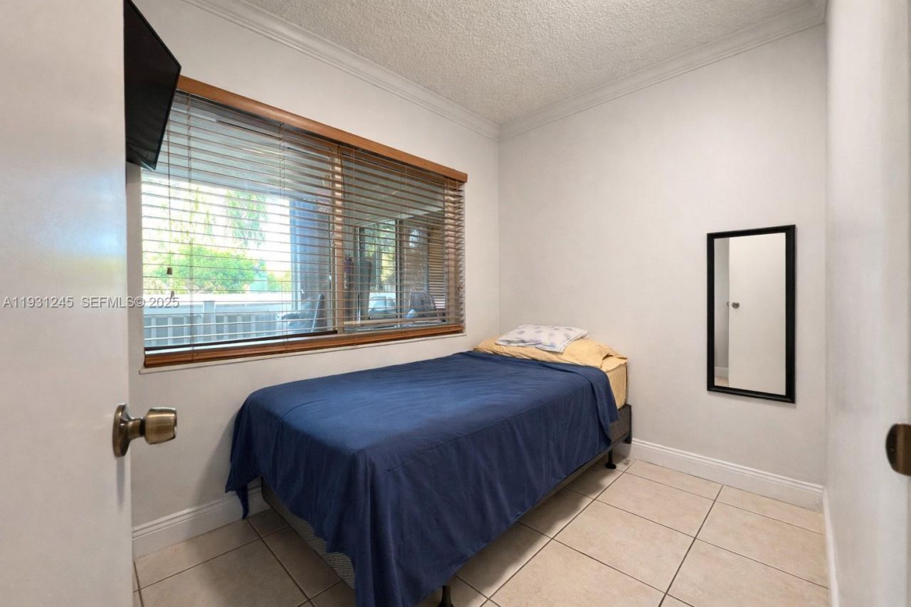 18810 NW 57th Ave, Unit 102, Hialeah, FL 33015 Photo