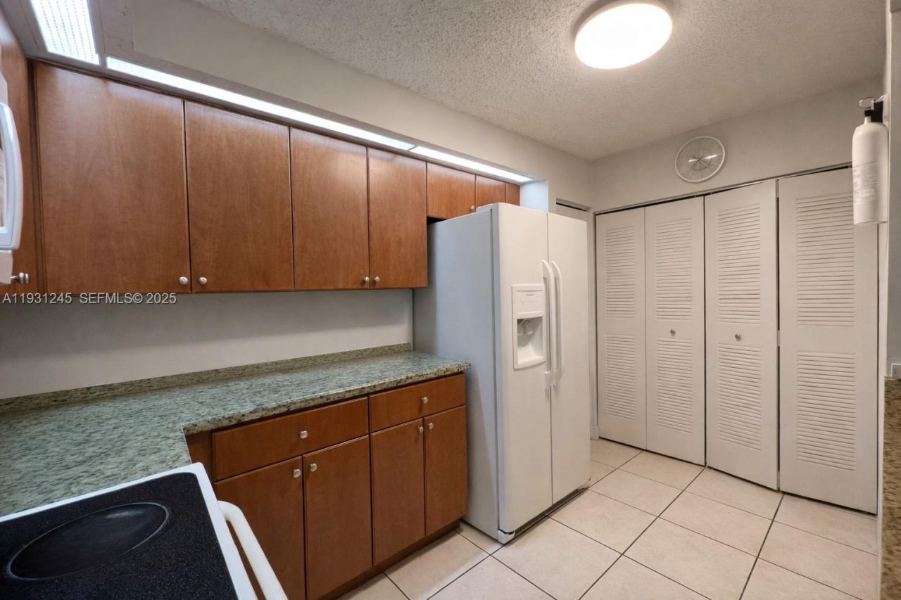18810 NW 57th Ave, Unit 102, Hialeah, FL 33015 Photo