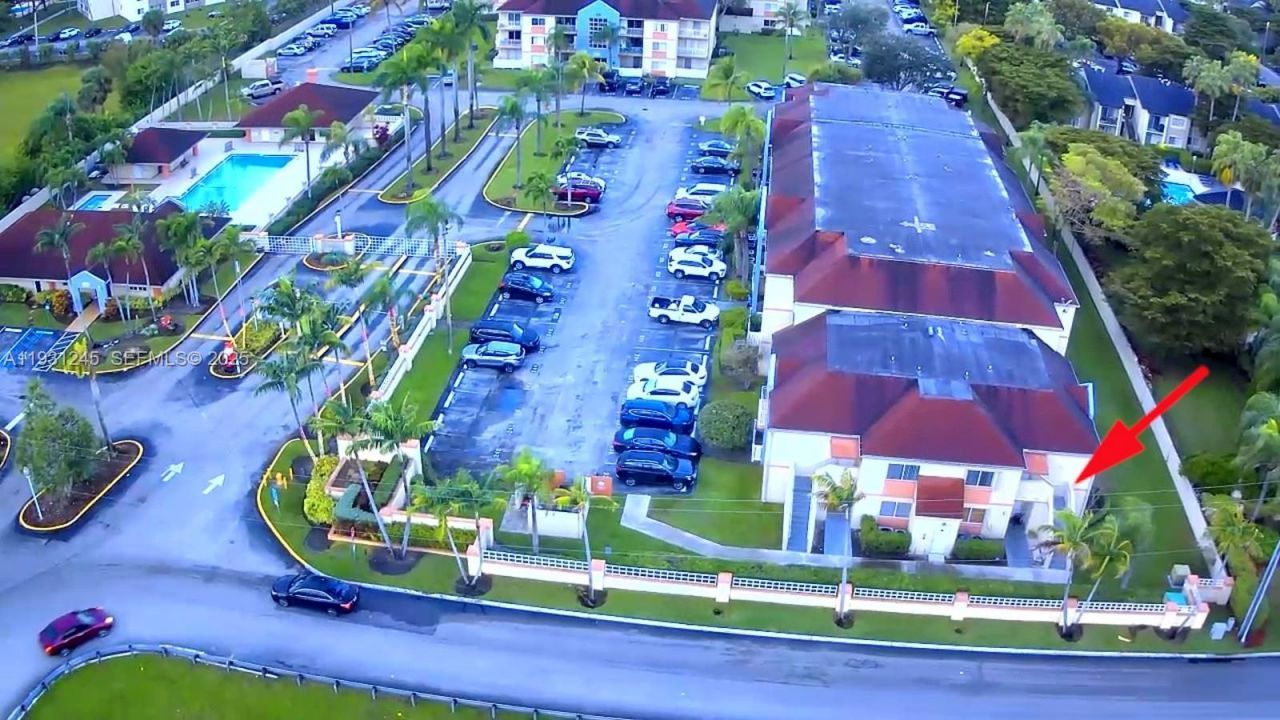 18810 NW 57th Ave, Unit 102, Hialeah, FL 33015 Photo