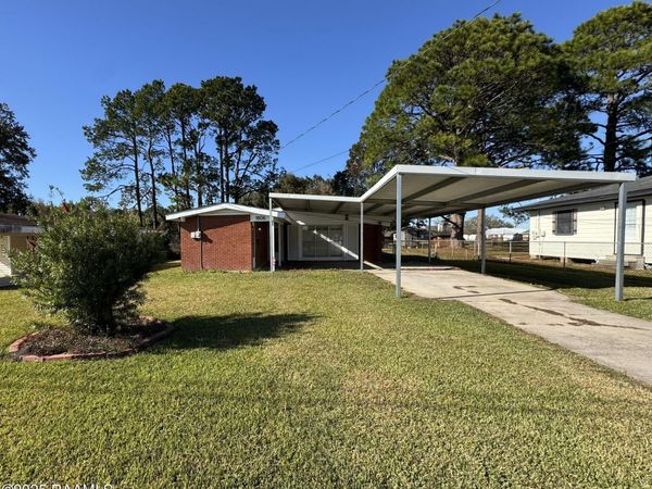 1806 S Iberia Street, New Iberia, LA 70560